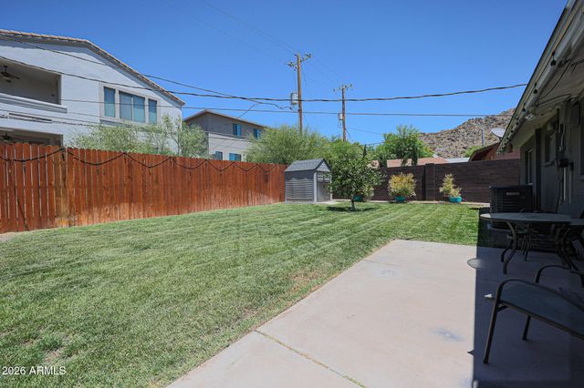 9854 N 1st Street, Phoenix, AZ 85020
