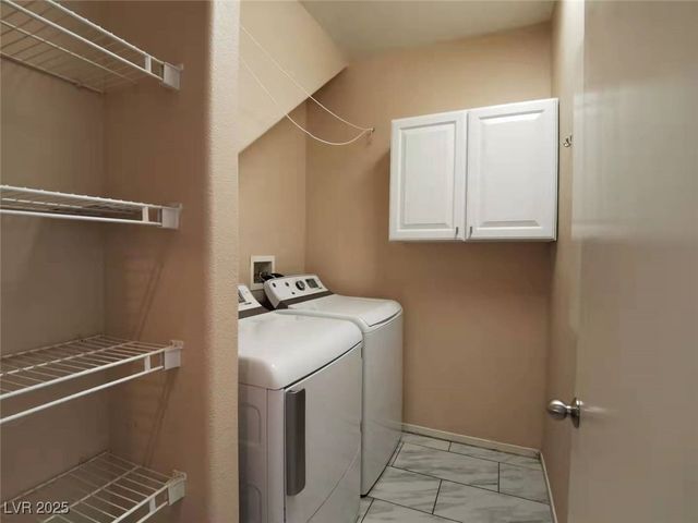 9964 Canyon Peak Drive, Las Vegas, NV 89147