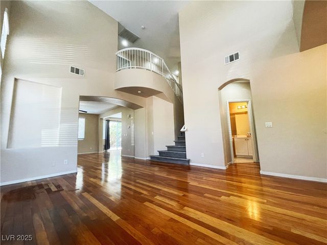 9964 Canyon Peak Drive, Las Vegas, NV 89147