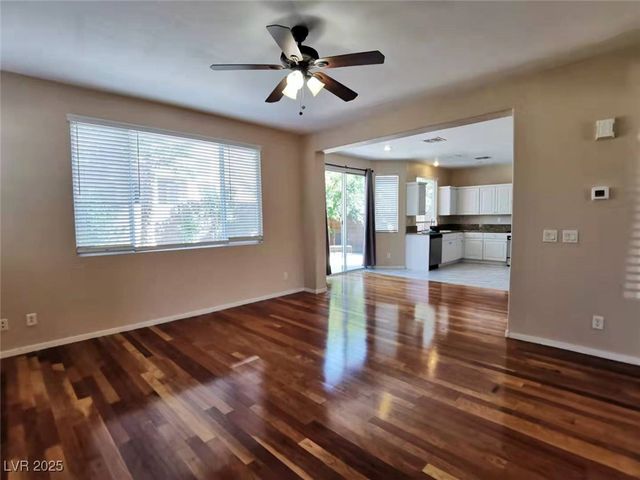 9964 Canyon Peak Drive, Las Vegas, NV 89147