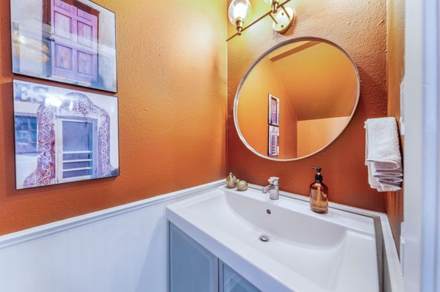 2300 Hancock DR 6, Austin, TX 78756