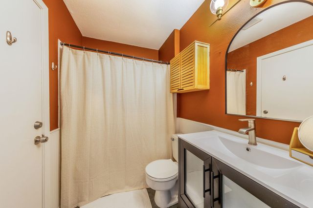 2300 Hancock DR 6, Austin, TX 78756