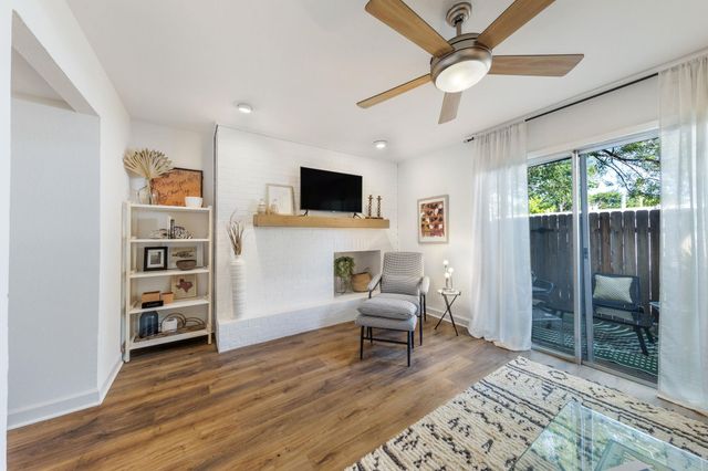 2300 Hancock DR 6, Austin, TX 78756