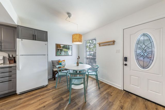 2300 Hancock DR 6, Austin, TX 78756