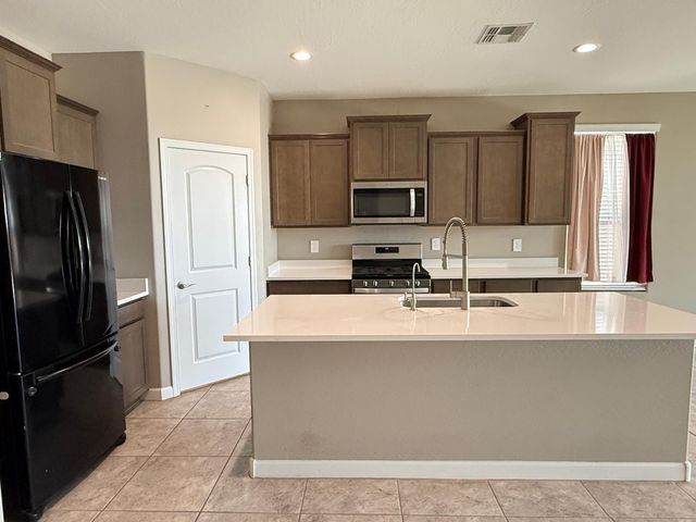8491 W Springfield Way, Florence, AZ 85132