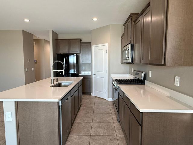 8491 W Springfield Way, Florence, AZ 85132