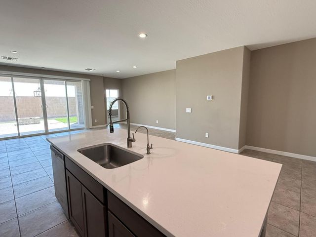 8491 W Springfield Way, Florence, AZ 85132