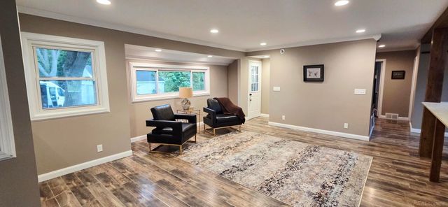 4579 Lakeshore Road, Fort Gratiot Twp, MI 48059