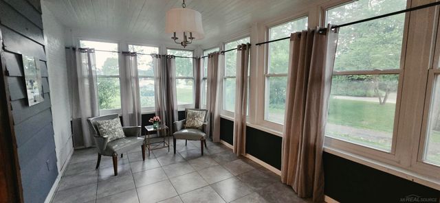 4579 Lakeshore Road, Fort Gratiot Twp, MI 48059
