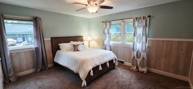4579 Lakeshore Road, Fort Gratiot Twp, MI 48059