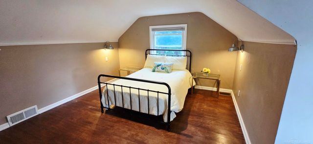 4579 Lakeshore Road, Fort Gratiot Twp, MI 48059