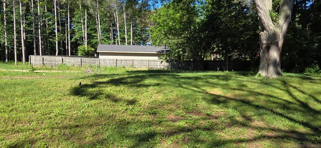 4579 Lakeshore Road, Fort Gratiot Twp, MI 48059