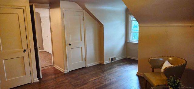 4579 Lakeshore Road, Fort Gratiot Twp, MI 48059