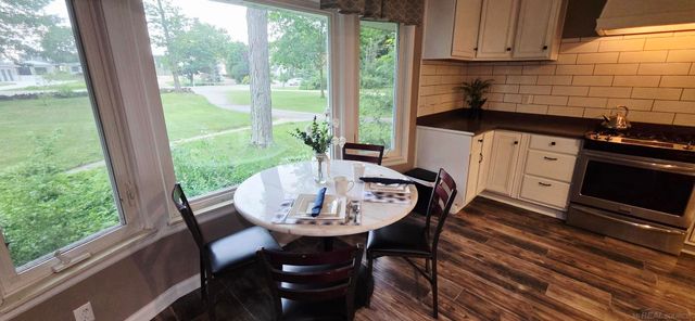 4579 Lakeshore Road, Fort Gratiot Twp, MI 48059