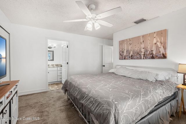 853 Lexington Street NE, Palm Bay, FL 32907