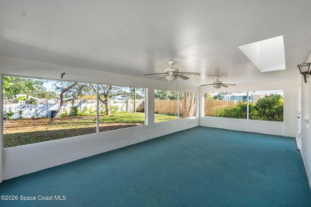 853 Lexington Street NE, Palm Bay, FL 32907