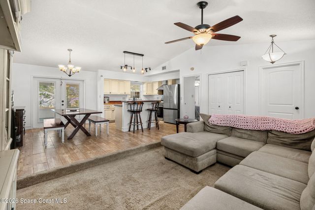 853 Lexington Street NE, Palm Bay, FL 32907