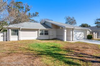 853 Lexington Street NE, Palm Bay, FL 32907