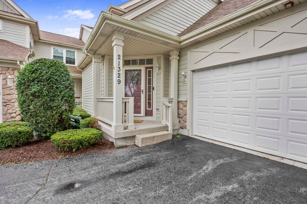 21329 Windy Hill Drive, Frankfort, IL 60423 — photo 4