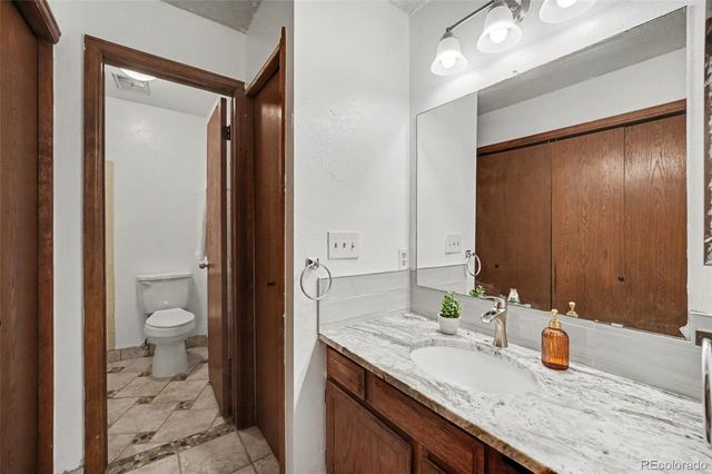 8376 S Upham Way 108, Littleton, CO 80128
