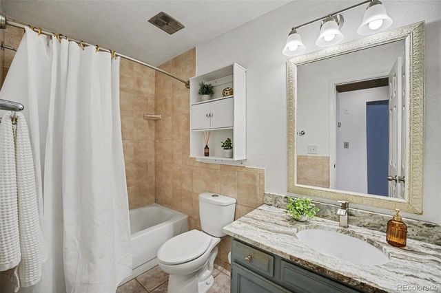 8376 S Upham Way 108, Littleton, CO 80128