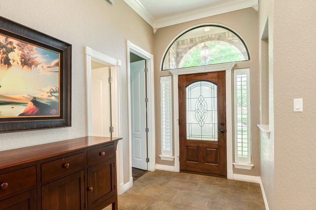 607 Walnut Street, Lake Jackson, TX 77566