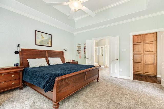 607 Walnut Street, Lake Jackson, TX 77566