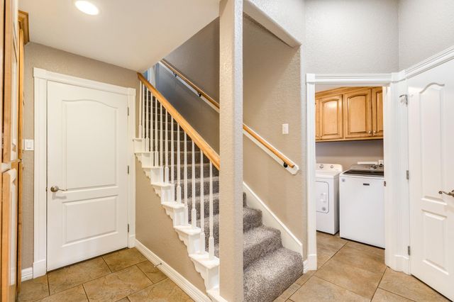 607 Walnut Street, Lake Jackson, TX 77566