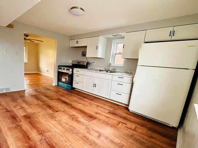 3541 Wallace Dr, Baldwin Boro, PA 15227