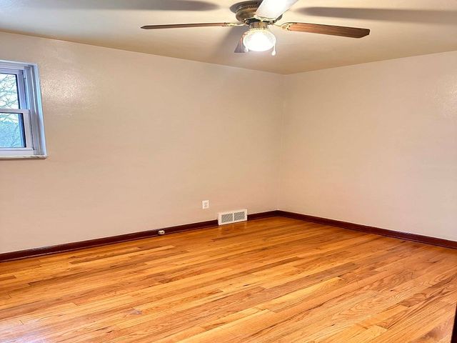 3541 Wallace Dr, Baldwin Boro, PA 15227