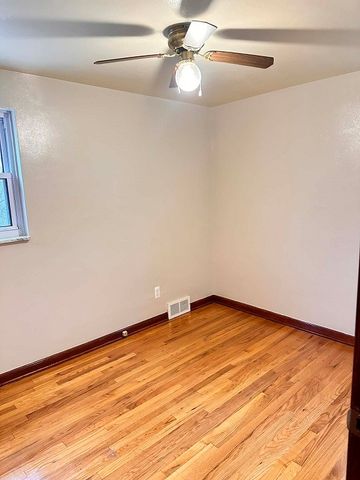 3541 Wallace Dr, Baldwin Boro, PA 15227