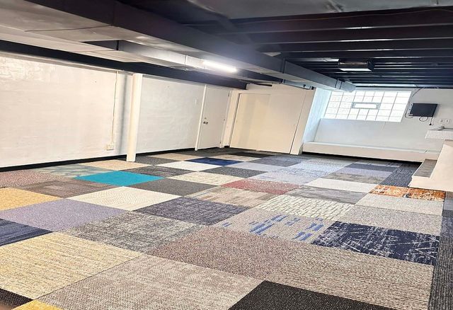 3541 Wallace Dr, Baldwin Boro, PA 15227