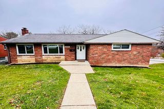 3541 Wallace Dr, Baldwin Boro, PA 15227