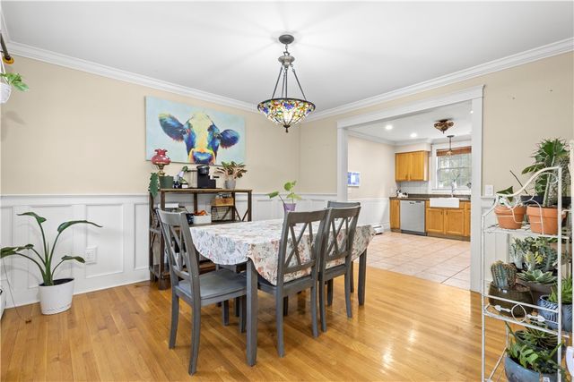 16 Karen Drive, Hopkinton, RI 02832