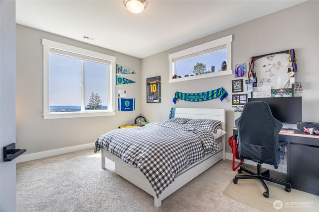 7219 Myers Road E, Bonney Lake, WA 98391