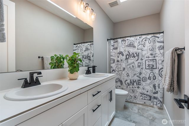 7219 Myers Road E, Bonney Lake, WA 98391