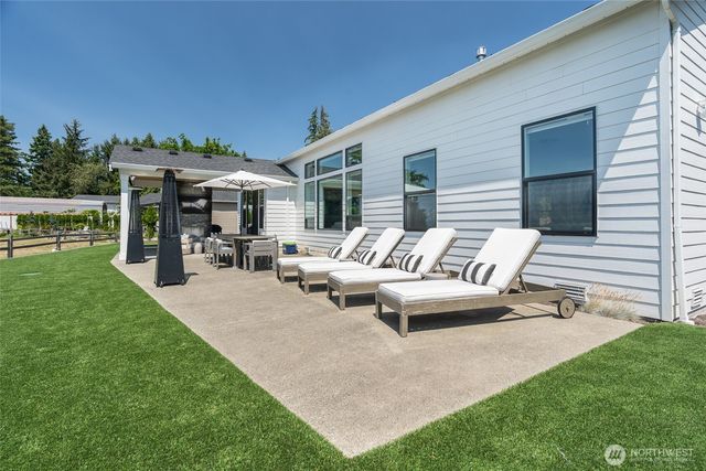 7219 Myers Road E, Bonney Lake, WA 98391