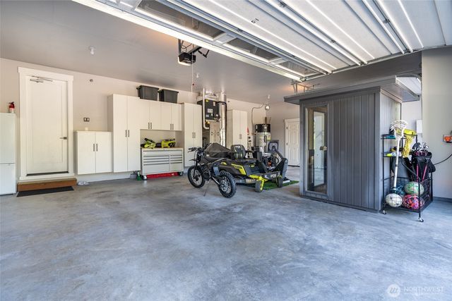 7219 Myers Road E, Bonney Lake, WA 98391