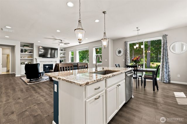 9339 Balata Court NE, Lacey, WA 98516