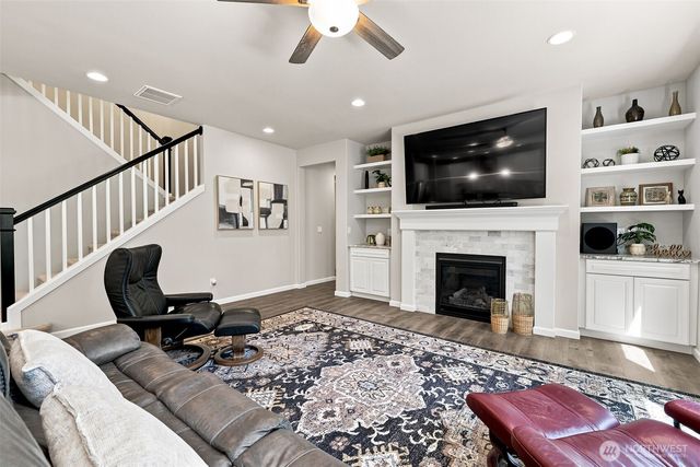 9339 Balata Court NE, Lacey, WA 98516