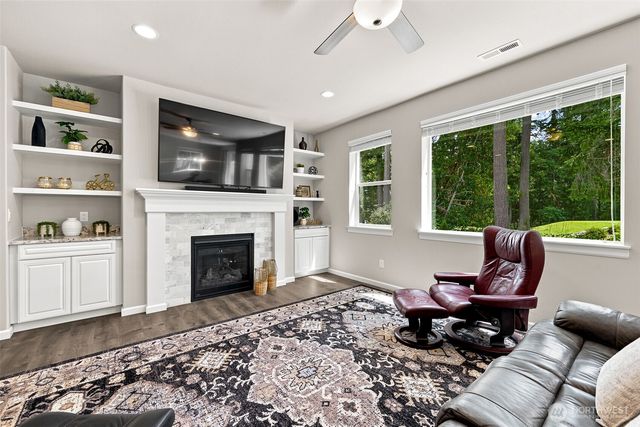 9339 Balata Court NE, Lacey, WA 98516