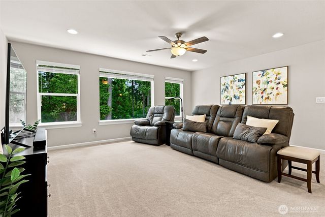 9339 Balata Court NE, Lacey, WA 98516
