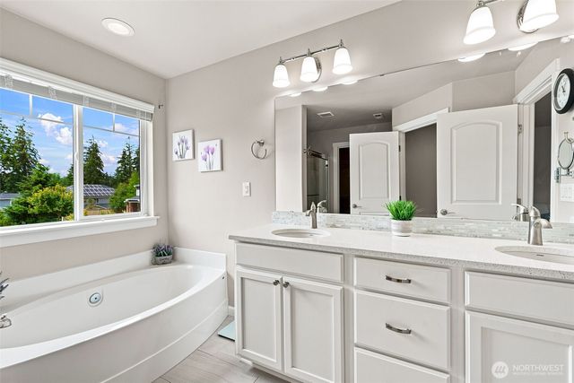 9339 Balata Court NE, Lacey, WA 98516