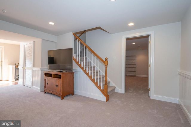 318 LONG RIDGE LN, Exton, PA 19341