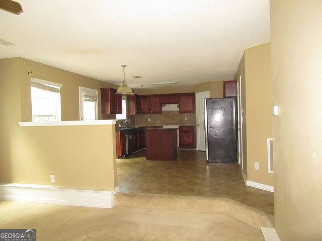 1000 Colony Trail, Fairburn, GA 30213