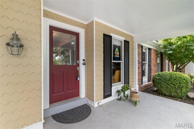 13215 Copper Kettle Court, St Louis, MO 63146