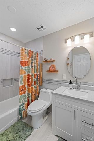 13215 Copper Kettle Court, St Louis, MO 63146