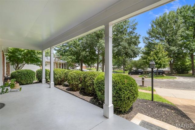 13215 Copper Kettle Court, St Louis, MO 63146