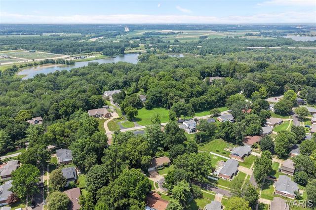 13215 Copper Kettle Court, St Louis, MO 63146