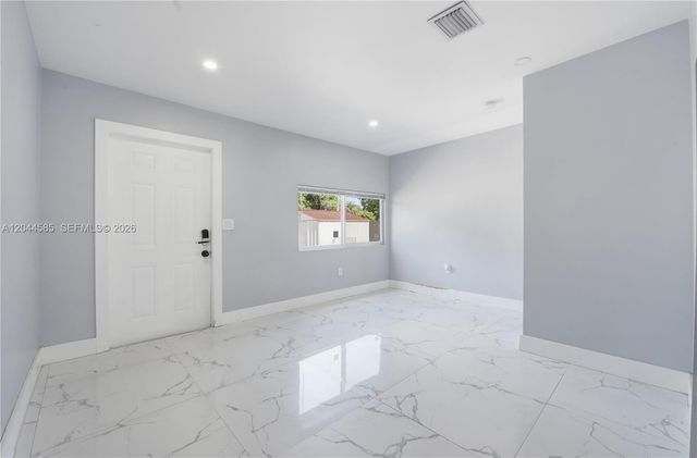 12475 NW 10th Ave, North Miami, FL 33168